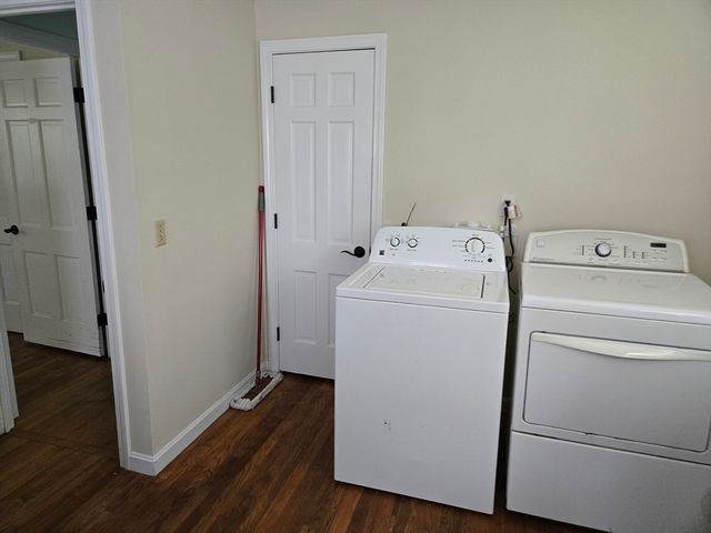 270 Old Strawberry Hill Rd, Barnstable, MA 02601