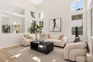 5 Chatri Circle, Lake Forest, CA 92610