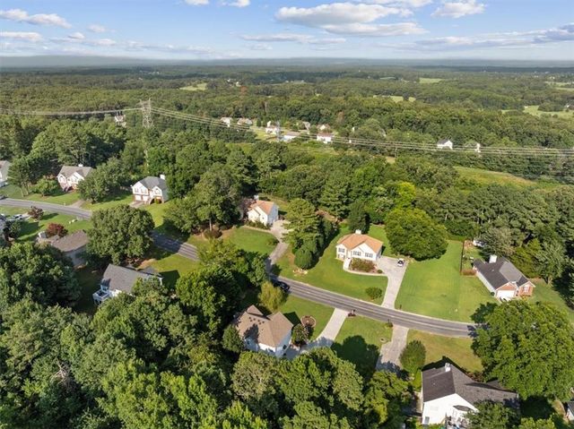 130 Orchard Way SE, Calhoun, GA 30701