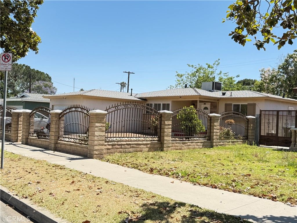 9279 Dorrington Avenue, Arleta, CA 91331