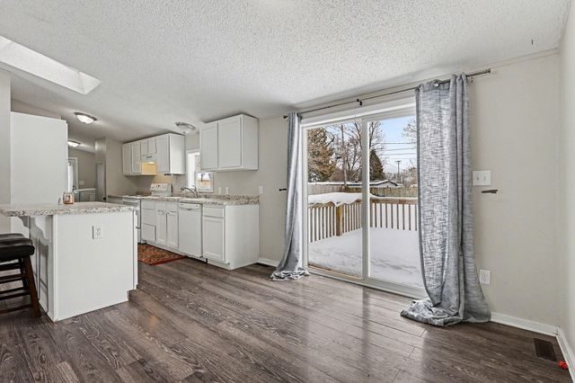 214 E Arbor Street, Marcellus Vllg, MI 49067