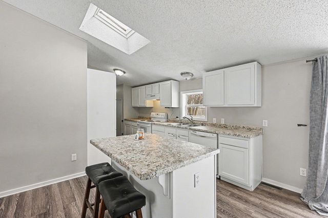 214 E Arbor Street, Marcellus Vllg, MI 49067