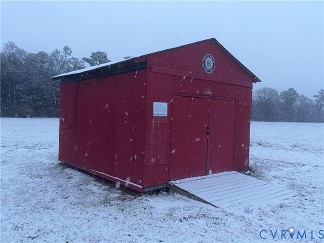 1362 Little Low Ground Rd, Emporia, VA 23847