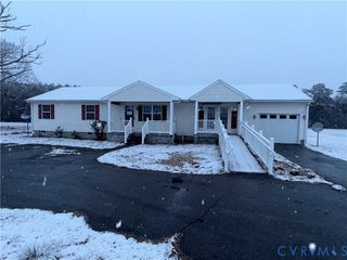 1362 Little Low Ground Rd, Emporia, VA 23847