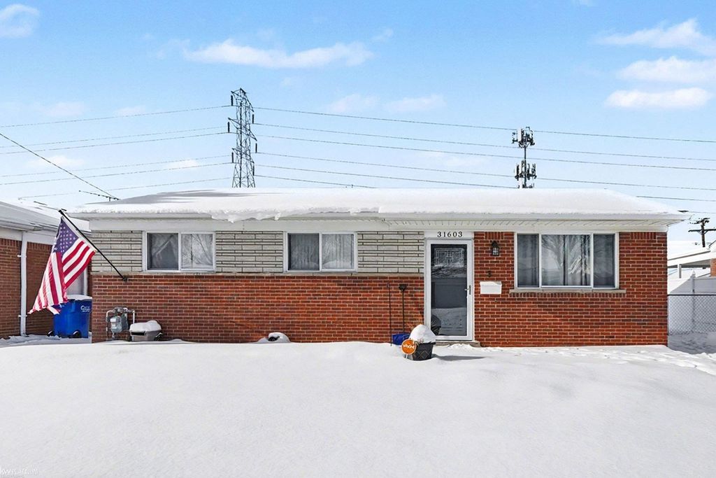 31603 Stricker Drive, Warren, MI 48088