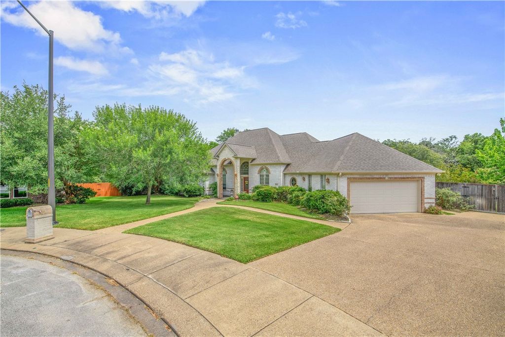 4401 Rocky Meadows Drive, College Station, TX 77845 — photo 2
