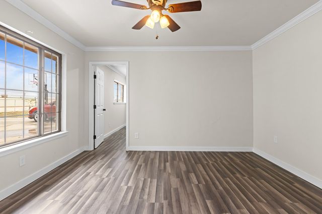 622 W Hillmont, Odessa, TX 79764