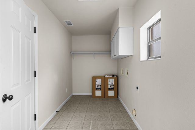 622 W Hillmont, Odessa, TX 79764