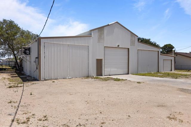 622 W Hillmont, Odessa, TX 79764