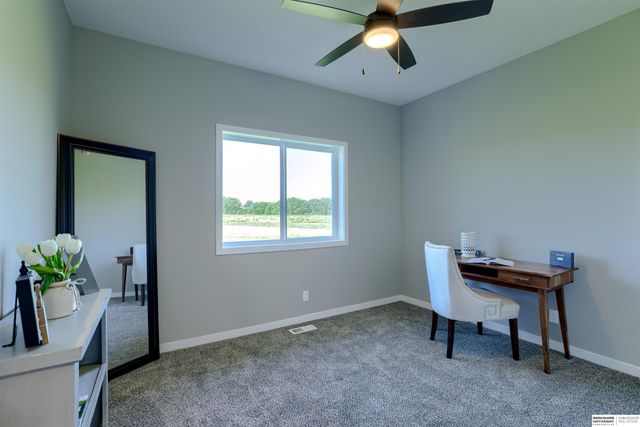 12047 S 45th Avenue, Bellevue, NE 68133