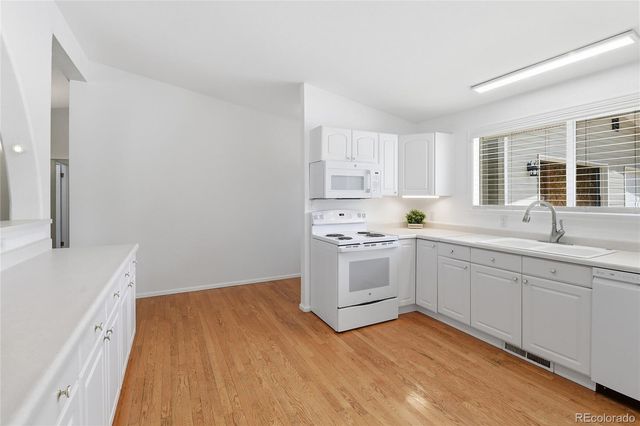 5445 W Caryl Place, Littleton, CO 80128