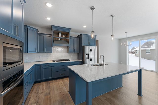 11761 35th Street N, Lake Elmo, MN 55042