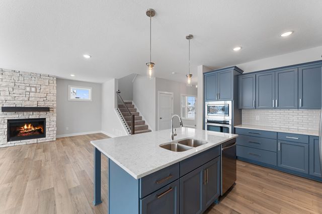 11761 35th Street N, Lake Elmo, MN 55042