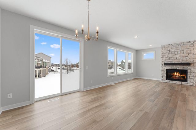 11761 35th Street N, Lake Elmo, MN 55042