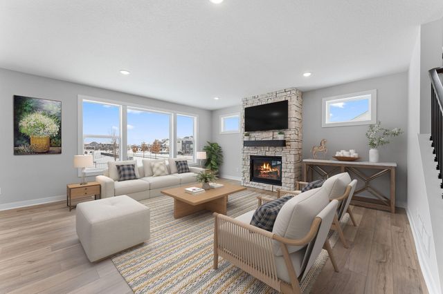 11761 35th Street N, Lake Elmo, MN 55042