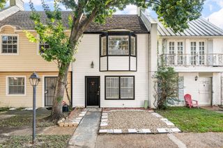 1257 E Witte Road 16, Houston, TX 77055