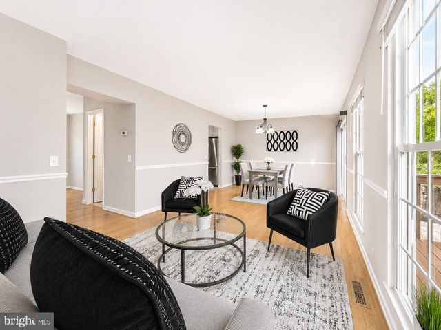10180 SASSAFRAS WOODS CT, Burke, VA 22015