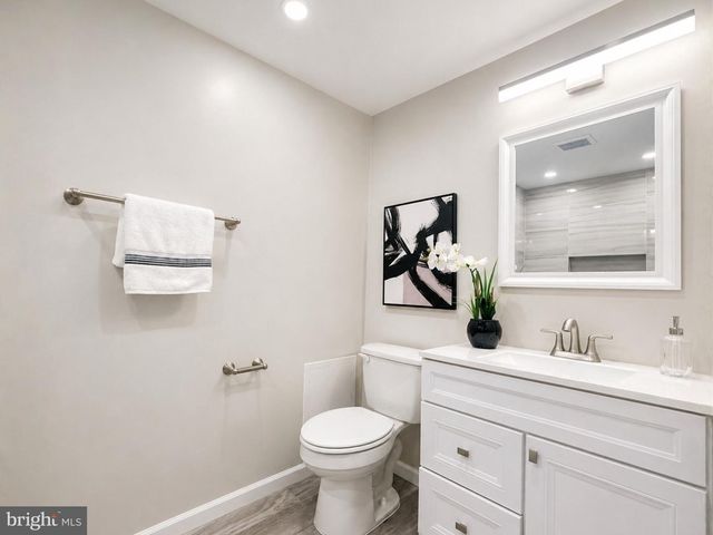 10180 SASSAFRAS WOODS CT, Burke, VA 22015