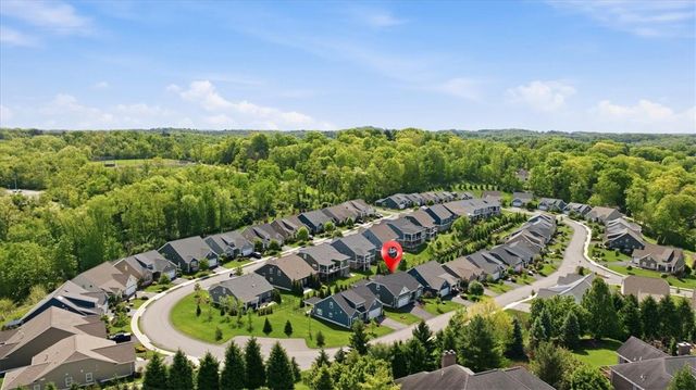 328 Maid Marion Ln, Canonsburg, PA 15317