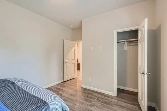 4834 Van Fleet Street, Houston, TX 77033