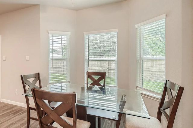 4834 Van Fleet Street, Houston, TX 77033