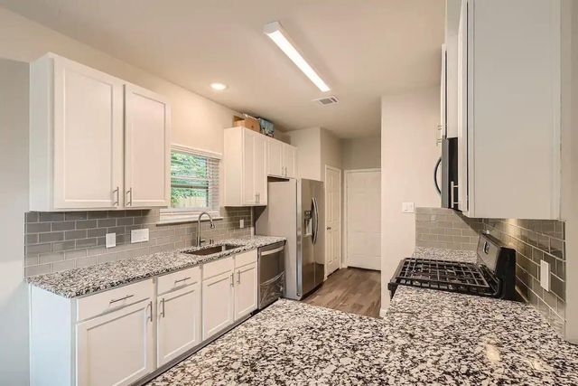 4834 Van Fleet Street, Houston, TX 77033