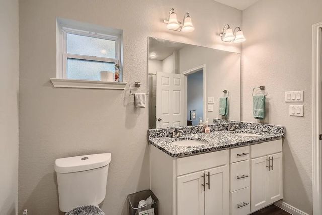 4834 Van Fleet Street, Houston, TX 77033