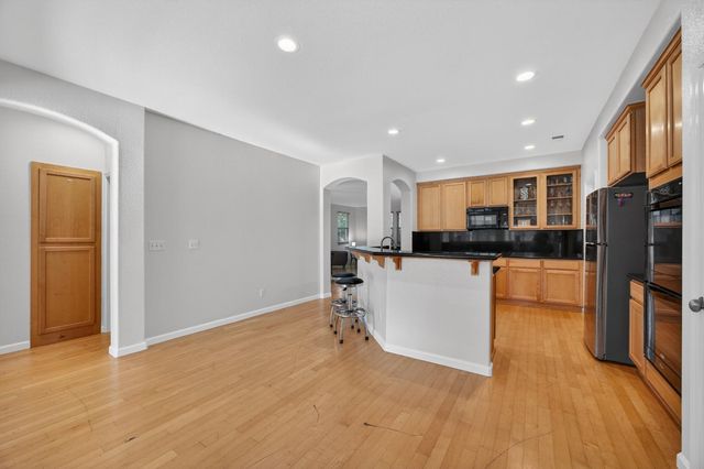 9200 Earl Fife Dr, Elk Grove, CA 95624