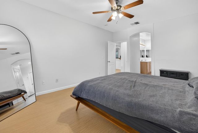 9200 Earl Fife Dr, Elk Grove, CA 95624