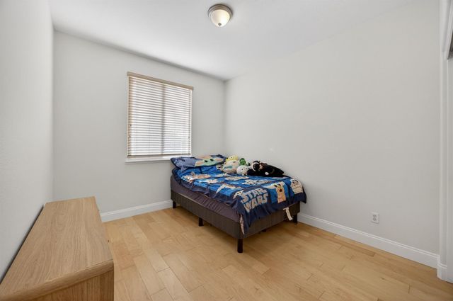 9200 Earl Fife Dr, Elk Grove, CA 95624