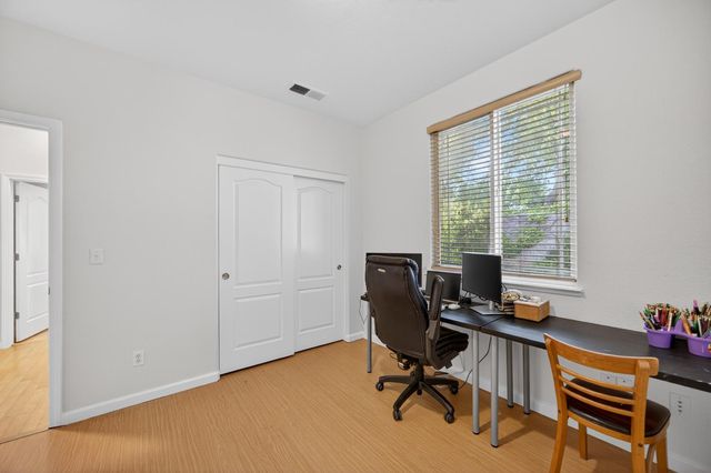 9200 Earl Fife Dr, Elk Grove, CA 95624