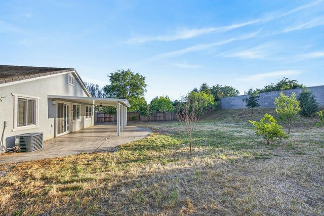 9200 Earl Fife Dr, Elk Grove, CA 95624