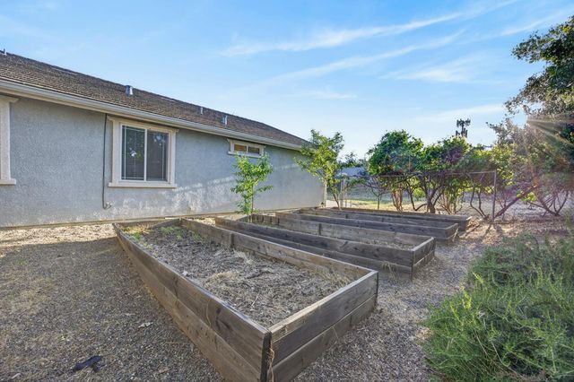 9200 Earl Fife Dr, Elk Grove, CA 95624