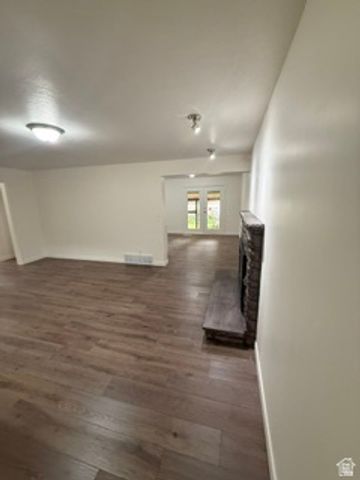 7112 S 2780 E, Cottonwood Heights, UT 84121