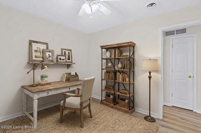 7400 Terry Rd, Louisville, KY 40258