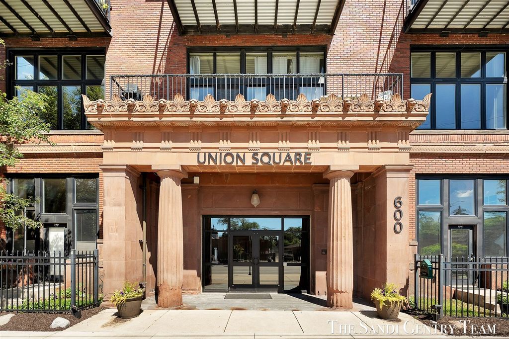 600 Broadway Avenue 613, Grand Rapids, MI 49504
