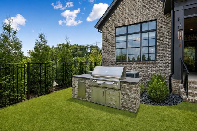 2950 Del Rio Pike, Franklin, TN 37069