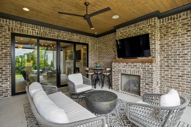 2950 Del Rio Pike, Franklin, TN 37069
