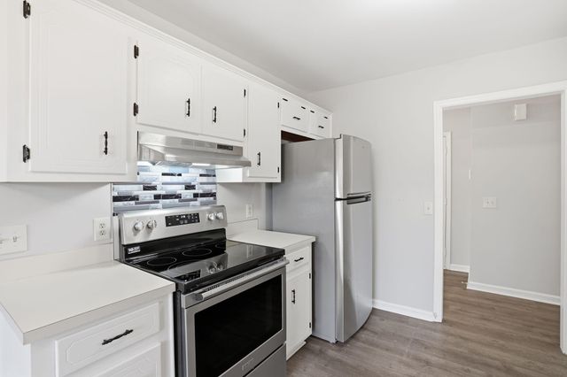 8232 Pleasant Ridge Drive, North Charleston, SC 29420