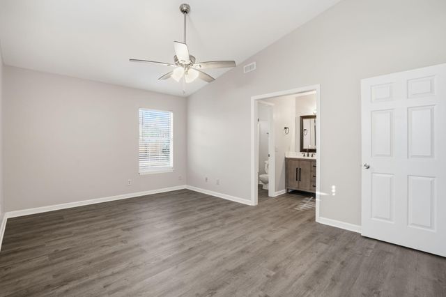 8232 Pleasant Ridge Drive, North Charleston, SC 29420