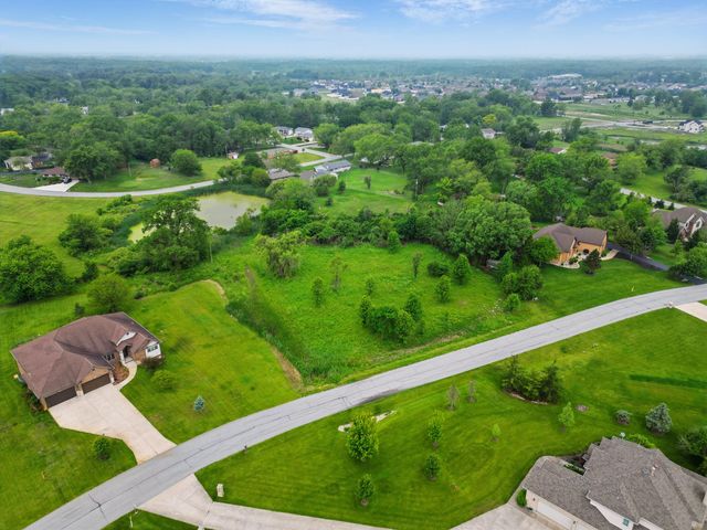 8632 Henry Street, Dyer, IN 46311