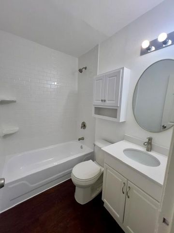 9901 Roxanna DR A, Austin, TX 78748