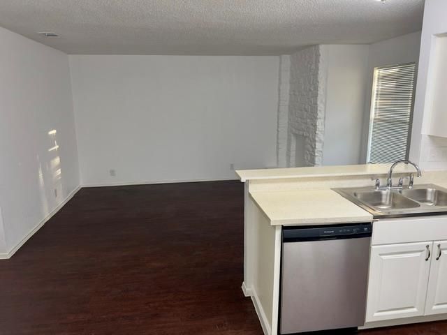 9901 Roxanna DR A, Austin, TX 78748