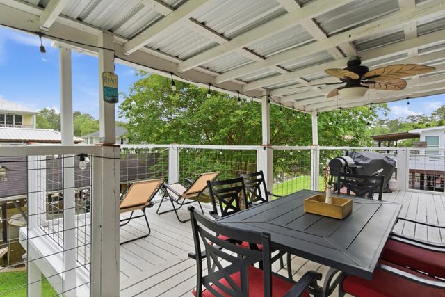 6371 Shawnee St., Kiln, MS 39556
