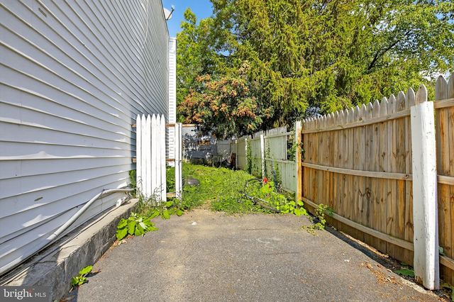 29 N 12TH ST, Harrisburg, PA 17103