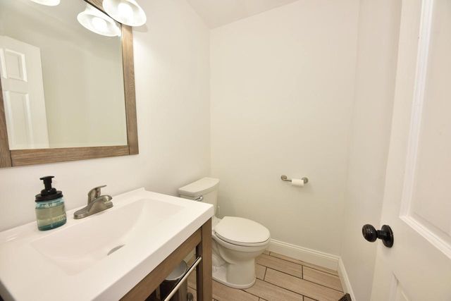 W173N5132 Mulberry LANE, Menomonee Falls, WI 53051