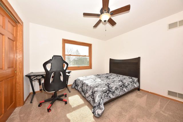 W173N5132 Mulberry LANE, Menomonee Falls, WI 53051