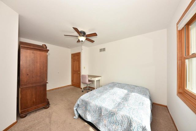 W173N5132 Mulberry LANE, Menomonee Falls, WI 53051