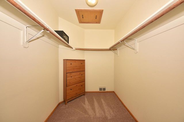 W173N5132 Mulberry LANE, Menomonee Falls, WI 53051