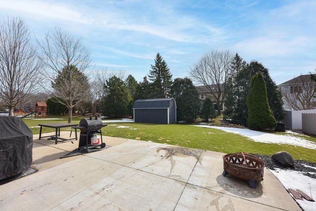 W173N5132 Mulberry LANE, Menomonee Falls, WI 53051